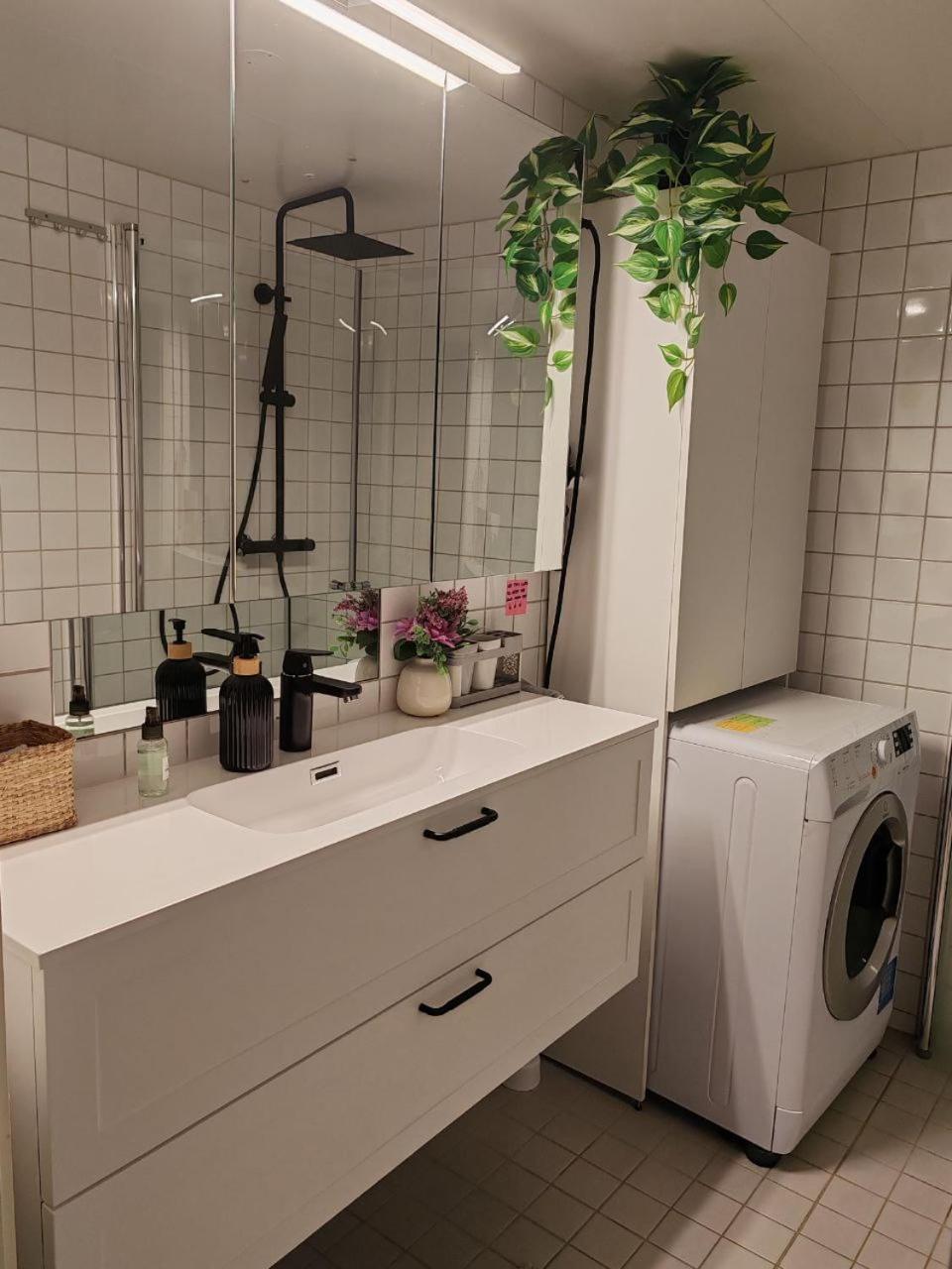 Central And Cozy Next To Oslo S 외부 사진